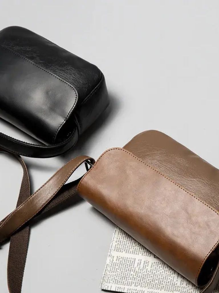 Milan Essential Leather Shoulder Bag - Nordwr