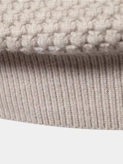 Old Money Textured Pullover - Nordwr