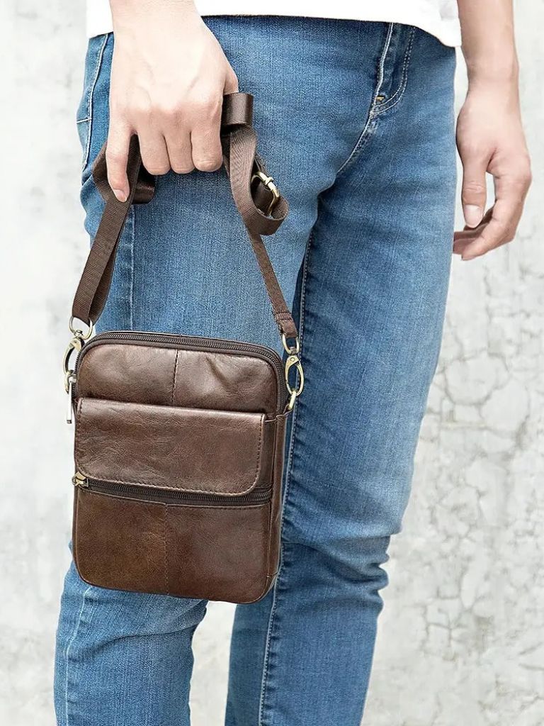 Essential Leather Shoulder Bag - Nordwr