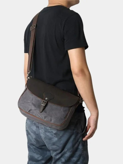Windsor Messenger Shoulder Bag - Nordwr