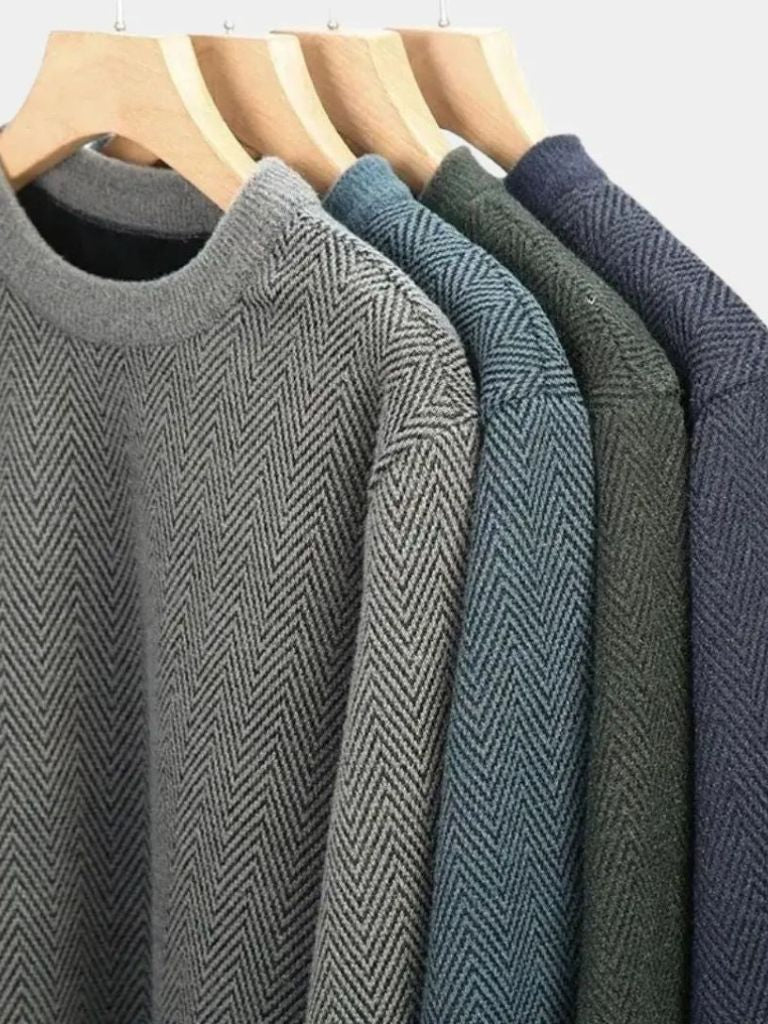 Essential Wool Sweater - Nordwr