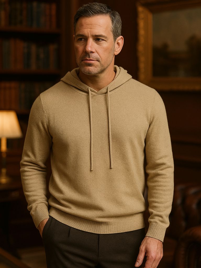 100% Cashmere Hooded Sweater - Nordwr